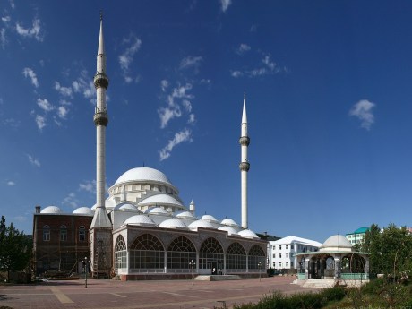Центральная мечеть Махачкалы &copy; www.alenok.ru [1/1]